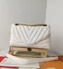 Sac à bandoulière en cuir véritable sac à main WOC chaîne portefeuille carte sac femmes Luxurys créateurs de mode sacs femme fille sacs à main une épaule diagonale envergure