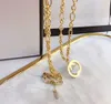 Luxuriöse Designer-Halskette mit doppeltem Buchstaben-Anhänger, Halsbandkette, 18 Karat vergoldet, hochwertige Pullover-Halskette für Frauen, Hochzeit, Party, Schmuckzubehör