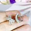 Brincos de garanhão Luxury Solid 925 Sterling Silver Cross simulou Wedding Diamond For Women Girl Korea estilo Jóias