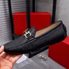 2023 Heren Casual Echte lederen Loafers Moccasins Brand Ademende slip On Boat Shoes Men Formele kledingschoenen Maat 38-44