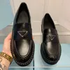 Kutu Tasarımcı ile Kadın Monolit Sıradan Elbise Ayakkabı Kalın Alt Dişli Üçgen P Loafers Black Cloudbust Orijinal Deri Ayakkabı Artırma Platformu Spor Kabarcıları 35-40