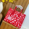 Classic OnTheGo 25cm Bag 23SS X Yayoi Kusama mini Totes PAINTED DOTS With Pumpkin Pendant Womens Designer Handbags Big Capacity Ladies Shopping Bags M46076 M46380