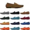 Högkvalitativa icke-varumärken män Casual Suede Shoe Mens Slip on Lazy Leather Shoe 38-45 Beige