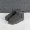 2023 Snow Boots Boot Warm Boots Suede schoenen klassieke korte miniWomen Keep warme man dames pluche casual kastanje grijs hete aus u5854 verdikt bodem