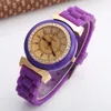 Zegarek zegarki Worrsages Watche Fashion Dasual Women Rhinestone silikonowy zespół kwarcowy na rękę renogio feminino horloge dames