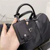 Mode Luxe Plunjezakken Designer Mannen Bagage Gentleman Commerce Reistassen Nylon Handtassen Grote Capaciteit Holdall Handbagage