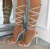 Sandalen 2023 Europäische und amerikanische Luxus-Strassgeflochtene römische Riemchen-Quadrat-Zehe-Stiletto-Super-High-Heel-Damenschuhe