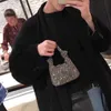 Akşam çantaları çanta için çanta gümüş siyah rhinestone küçük debriyajlar sac bir ana femme moda mini keseler lüks 230317