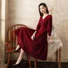 Ubranie etniczne Burgundowe chińskie orientalne Wedding Wedding Wedding Sexy Long Rleeve Cheongsam Sukienka Elegancka Księżniczka Sukienki Nowoczesne