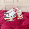 Topp nya designer casual skor plattform sneakers clear sole svart vit grå röd rosa blå kungliga neon gröna herrtränare2023