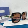 Moda Nuevo estilo Gafas de sol con montura gruesa Polarizadas Tonos de diseñador 2023 Hombres Mujeres 1385 cuadrado vintage Rojo verde raya templo Lentes De Sol