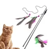 Cat Toys N 1PC Feather speelgoed Plastic kunstmatige kleurrijke play huisdierenbenodigdheden