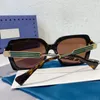 Moda Nuevo estilo Gafas de sol con montura gruesa Polarizadas Tonos de diseñador 2023 Hombres Mujeres 1385 cuadrado vintage Rojo verde raya templo Lentes De Sol