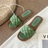 Slippers Women Shoes Home Slippers 2021 New Fashion Casual Platform Outside Beach Slides For Ladies Light Indoor Female Flip Flops Sexy Z0317