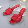 Slipare sommarväv Crystal Heel Kvinnors tofflor Öppna tå glider avslappnade damskor Slip On Beach Sexiga pumpar Muller Storlek 35-41 Z0317