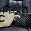 2023 Designer CC CC Women Chanei Bag Embrodery Tote Handväska Leisure Women's Bag Hucket Shopping STORA kapacitet Lingge Handväska Tygväska Plånbok Rund Bag Black Black Black Black