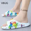 Sandaler Mens Summer Slippers Fashion Casual New Beach Platform Sandaler Billiga produkter och gratis frakt Bästsäljare under 2023 Produkter