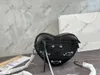 Sac coeur le coeur Handheld coeur mini sac crossbody sac en cuir chaîne lourde haute qualité
