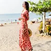 Vestidos casuais 2023 Resort Bali Bohemian Dress Bordado de férias à beira-mar da praia Mulheres vermelhas de meia-bela de alta qualidade Senhoras