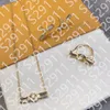 Diseñador Colgante Joyería Collares Chapado en oro V Letra Cristal Rhinestone Marca de lujo Gargantilla Colgante Collar Pendientes Accesorios de joyería