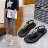 Zomer nieuwe sandalen hoogwaardige vlakke bodem clip teen Romeinse sandalen buiten comfortabel casual schattige persoonlijkheid