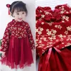 Robes pour filles Robes pour bébés filles Robe de princesse en maille brodée Robe rouge pour enfants de 0 à 8 ans Vêtements de nouvel an pour enfants Noël vient W0314