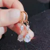 Boucles d'oreilles créoles Huggie exquis couleur or brillant Top qualité cristal CZ cubique Zircon goutte d'eau boucle d'oreille pour les femmes fille fête dîner cadeaux