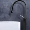 Rubinetti per lavabo da bagno Rubinetto per lavabo nordico semplice Lavabo nero freddo e interamente in rame con gocce d'acqua artistiche a prova di spruzzi di fascia alta