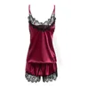 Womens Sleepwear Awear Sexy Pijama de cetim Conjunto de renda preta Vneck Pijamas sem mangas Cami Top e shorts 230317