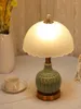 Tischlampen 2023 Europäische amerikanische Schlafzimmer Nachttischlampe Licht Luxus Retro chinesische einfache Keramik Knopfschalter Schreibtisch