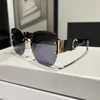 2023 Luxury Fashion Summer Rimless Solglasögon för kvinnor Oval Style Anti-ultraviolet Retro Plate Plank Frame Fashion Gelgasses Random Box 2920