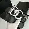 レディース ファッション ベルト メンズ ベルト ブラック ベルト幅 4.0CM 3 色バックル ベルト ボックス。