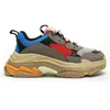 Balenciaga Triple S Мужчины Женщины Повседневная обувь Пары 17FW Черный Красный Mens тренеров модельер Открытый увеличивающейся Sneaker Размер 36-45