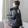 Trench femme belle veste d'hiver Parkas femmes brillant vers le bas coton femme court ample rembourré vêtements d'extérieur décontractés Parka manteau