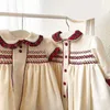 Девушки платья Детские девочки винтажные испанские клетчатые платье принцессы для Нового года 2023 Девушка Элегантное платье ручной работы Осеннее дети приходите W0314