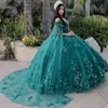 Платья Quinceanera Плащ принцессы Зеленый 3D-цветы Хрустальные блестки Бисероплетение V-образным вырезом Бальное платье больших размеров Sweet 16 Дебютантка Вечеринка День рождения Vestidos De 15 Anos 63