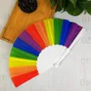 Home Decoratie Regenboog Hand vastgehouden vouwventilator zijde vouwen handventilator vintage stijl regenboogontwerp gehouden fans voor verjaardagsgraduatie vakantie 0319