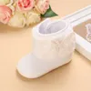 Bottes 2023 Marque Born Baby Baby Toddler Boy Girl Soft Sole Flower Bow Berce Chaussures Chaussure chaude Préwalker 0-18M