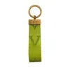 Leder-Schlüsselanhänger, zarter Luxus-Designer-Schlüsselanhänger, Unisex, erhältlich in 9 Farben, fashionbelt006