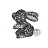 Perle strass lapin broches pour femmes à la mode Vintage broche épinglettes dessin animé Animal broche lapin bijoux cadeau pour fille