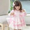 女の子のドレスブティック幼児の女の子のドレス夏スペインのコートスタイル幼児長袖コットンレース服子供高品質