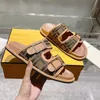 Designer Pantoufles Sentir Tissu Sandales Hommes Femmes Chaussures Métal Boucle Carrée Semelle Confort Chaussure Semelle Souple Classique Lettre Décorative Sandale