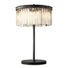 Lâmpadas de mesa American Country Cristal Transparente Black Living Room Bedrow Bedside Decated Iron Lights Retro Lighting