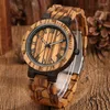 Relojes de pulsera Relojes de madera de naturaleza antigua Reloj analógico de cuarzo para hombres Pulsera de madera completa Correa Número arábigo romano Pantalla Manos luminosas