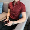 Chemises décontractées pour hommes Été hommes mode décontracté à manches courtes chemise solide Super Slim Fit mâle affaires sociales robe chemise marque hommes tenue décontractée Blouse 230320