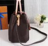 LUXURYSURY Projektanci torebki torebki Montigne Bag Women Tote Brand Letter Expossing Oryginalne skórzane torby na ramię Crossbody 41056 Luxurybag116