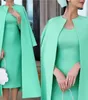 Mint Green Short Mother Of The Bride Dresses 2023 Two Piece Jewel Neck Knee Length Satin Wedding Groom Party Gowns Robe De Soiree