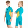 Drysuits Wetsuits Drysuits Kids Surfing Wetsuit 2mm Neoprene Shorty Diving Suit for Boys Scuba Thermal badkläder Girls Thick Swimsuit Chilrr