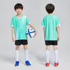 Running Sets Kids Football Jersey Personaliseerde Custom Boy Soccer Jersey Set Polyester voetbaluniform Ademend voetbaluniform voor kinderen 230317