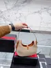 Borsa da ascella in lana di agnello moda borsa di lusso borsa a tracolla di design borsa a tracolla borsa fibbia in metallo 4 colori 25 * 16 cm